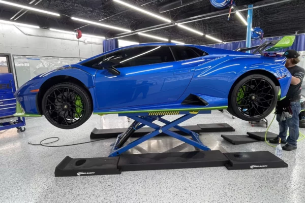 Lamborghini PPF XPEL Window Tint 2