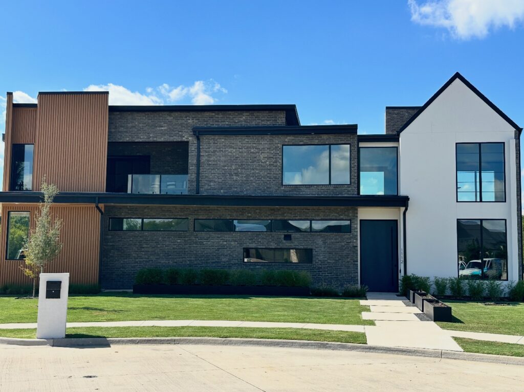 res brick modern house